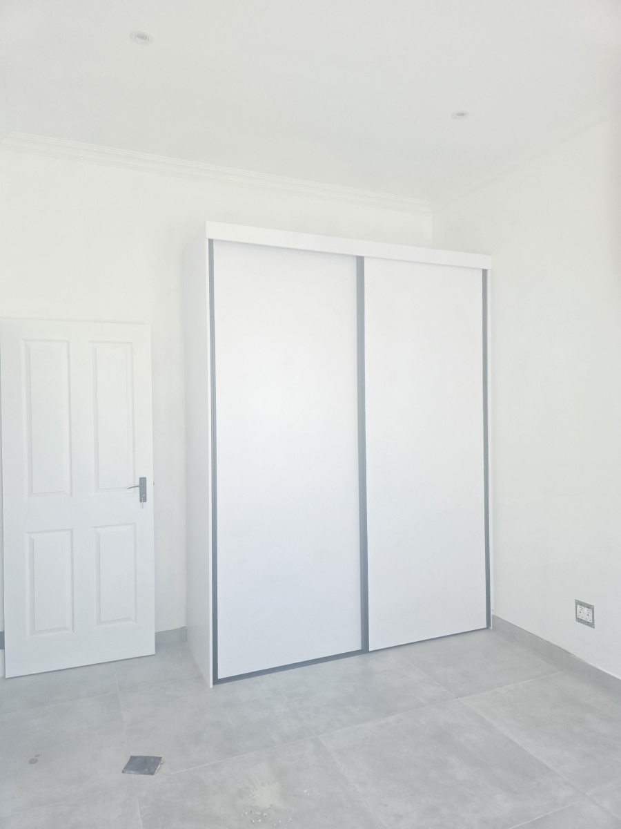 3 Bedroom Property for Sale in Sandy Point Western Cape